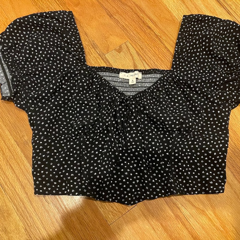 Black Crop Top - L.A Hearts